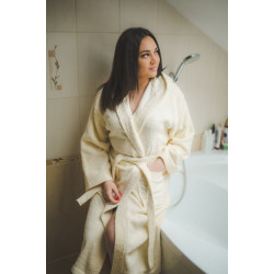 Халат с капюшоном из хлопка (кремового цвета)  Халат с капюшоном из хлопка (кремового цвета)