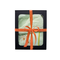 Подарочный набор в подарочной коробке для НЕЁ. Женская шапка для сауны и фартук СВЕТЛО-ЗЕЛЕНЫЙ